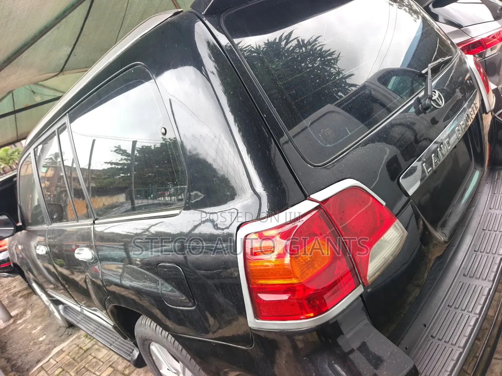 Toyota Land Cruiser 2012 Black