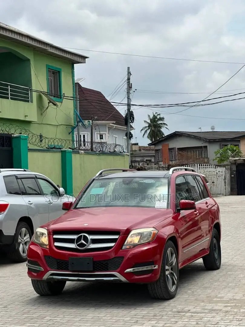 Mercedes-Benz GLK-Class 2013 Red
