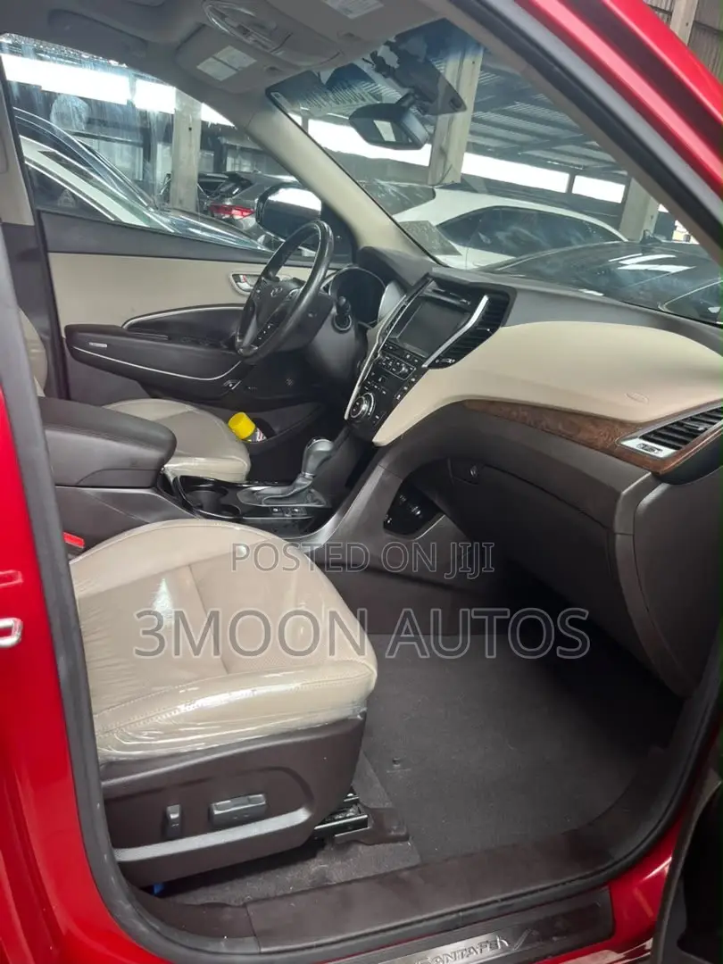 Hyundai Santa Fe Limited Ultimate AWD 2018 Red