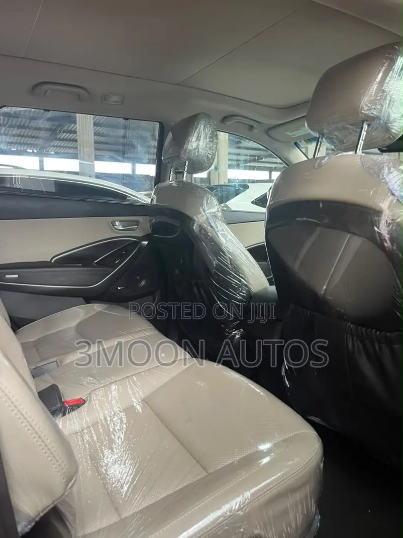 Hyundai Santa Fe Limited Ultimate AWD 2018 Red