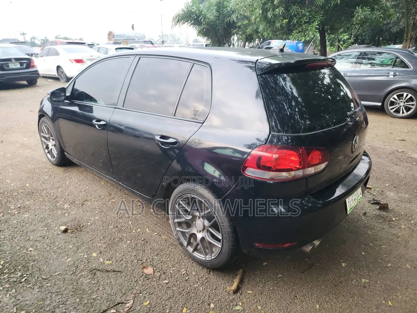 Volkswagen Golf 2012 Black