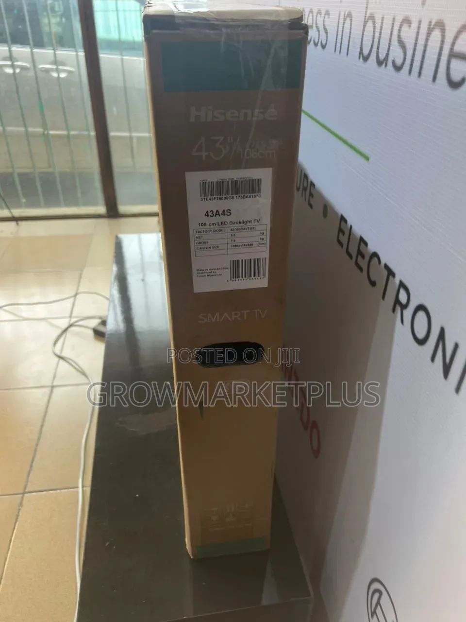 Hisense 43" LED SmartTV- TV43A4S