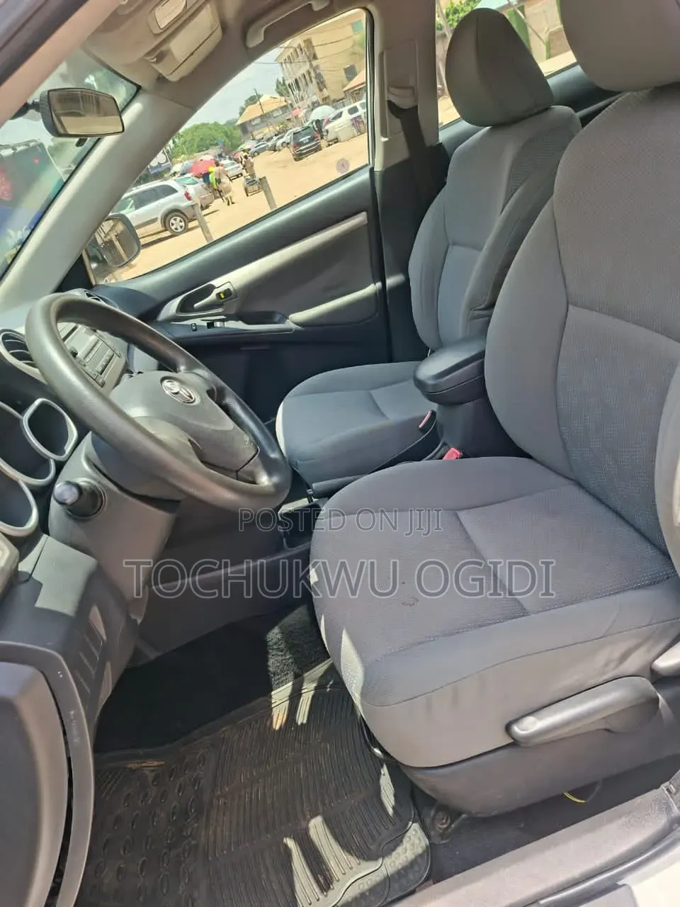 Toyota Matrix 2009 White