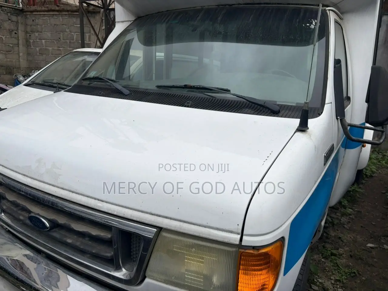 Ford E350 2007 White
