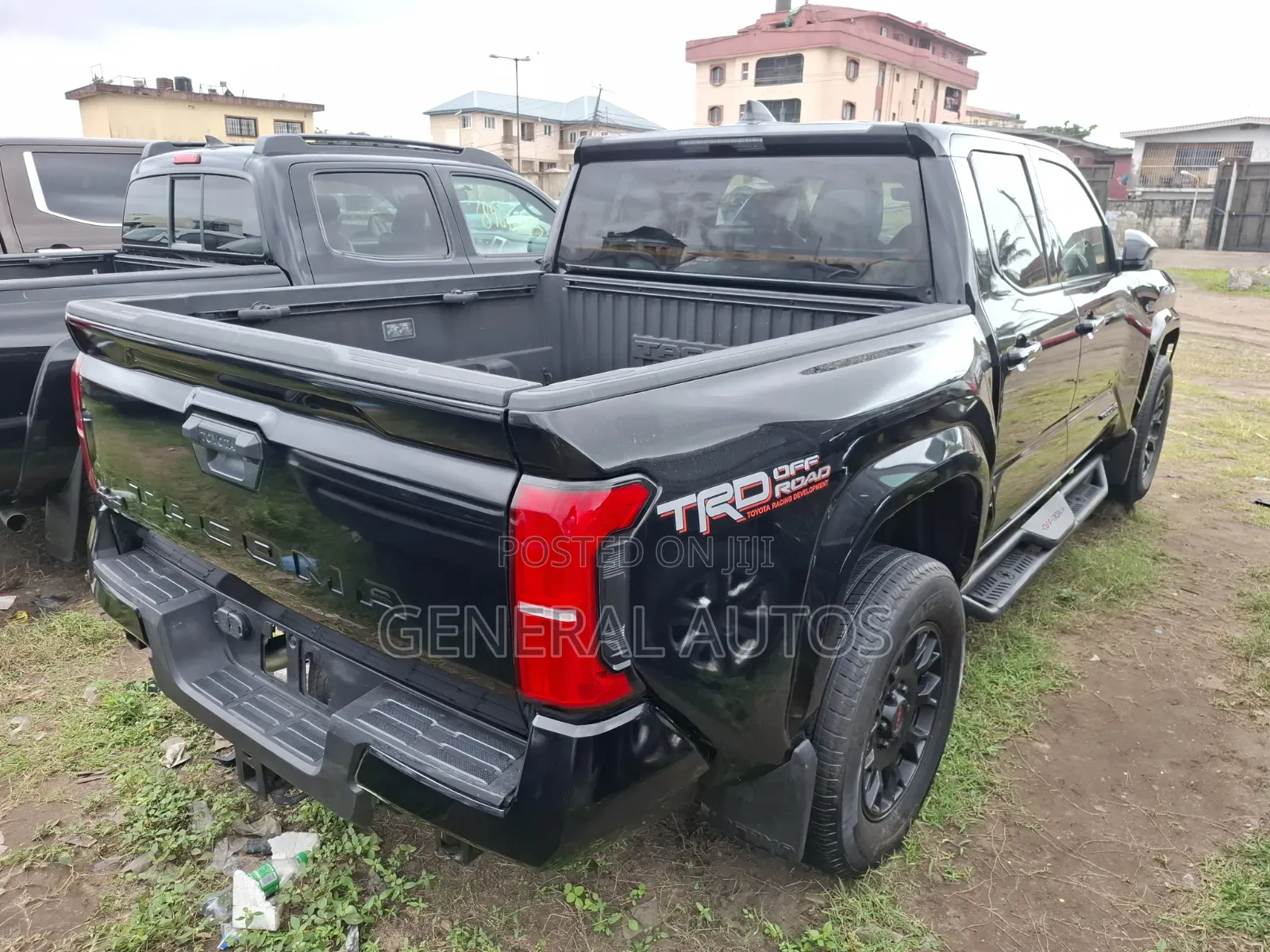 Toyota Tacoma TRD Off-Road Double Cab 4WD 5.0 ft. SB (Automatic) 2025