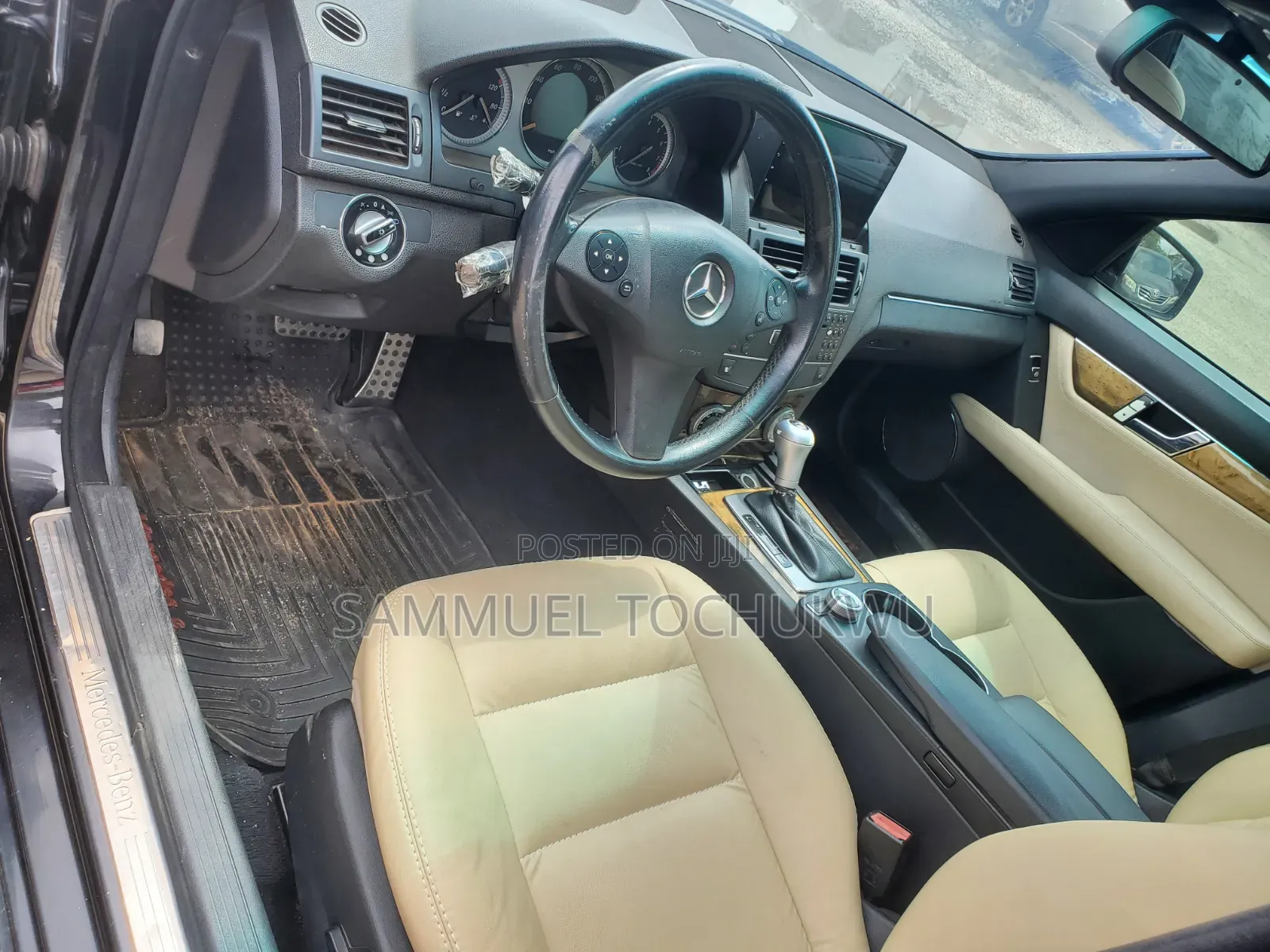 Mercedes-Benz C300 2007 Black