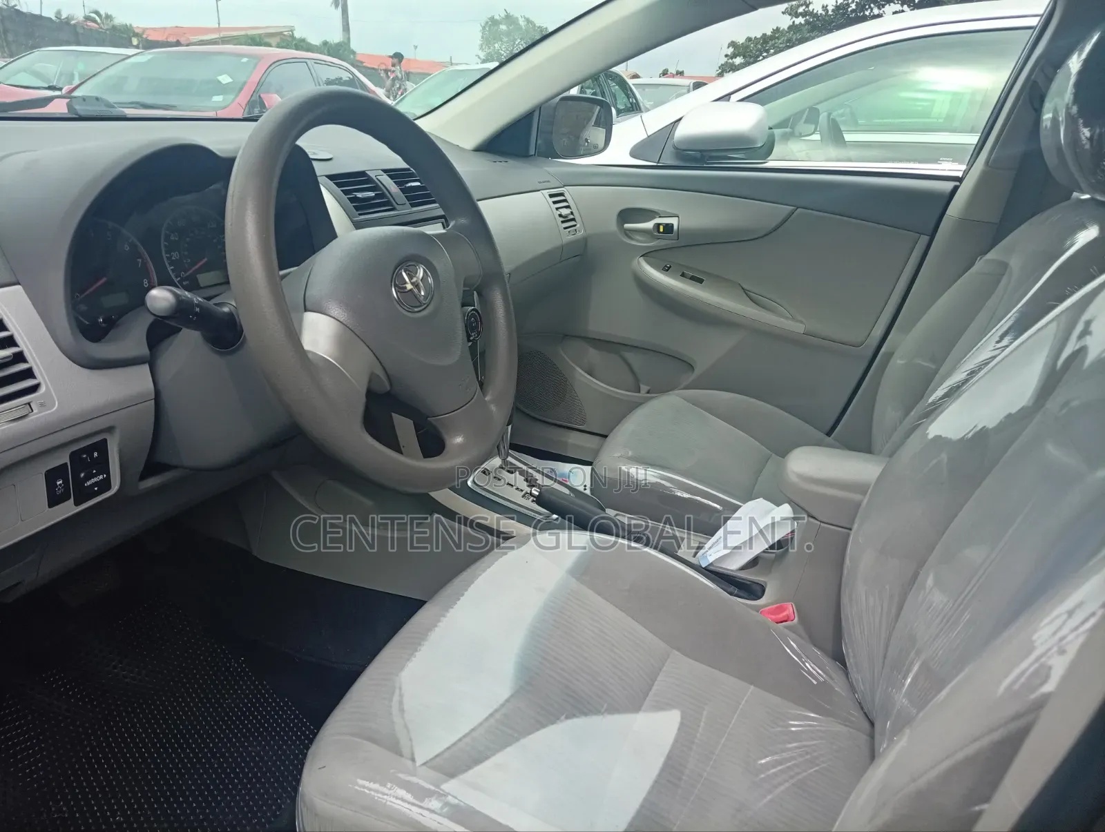 Toyota Corolla 2010 Gray
