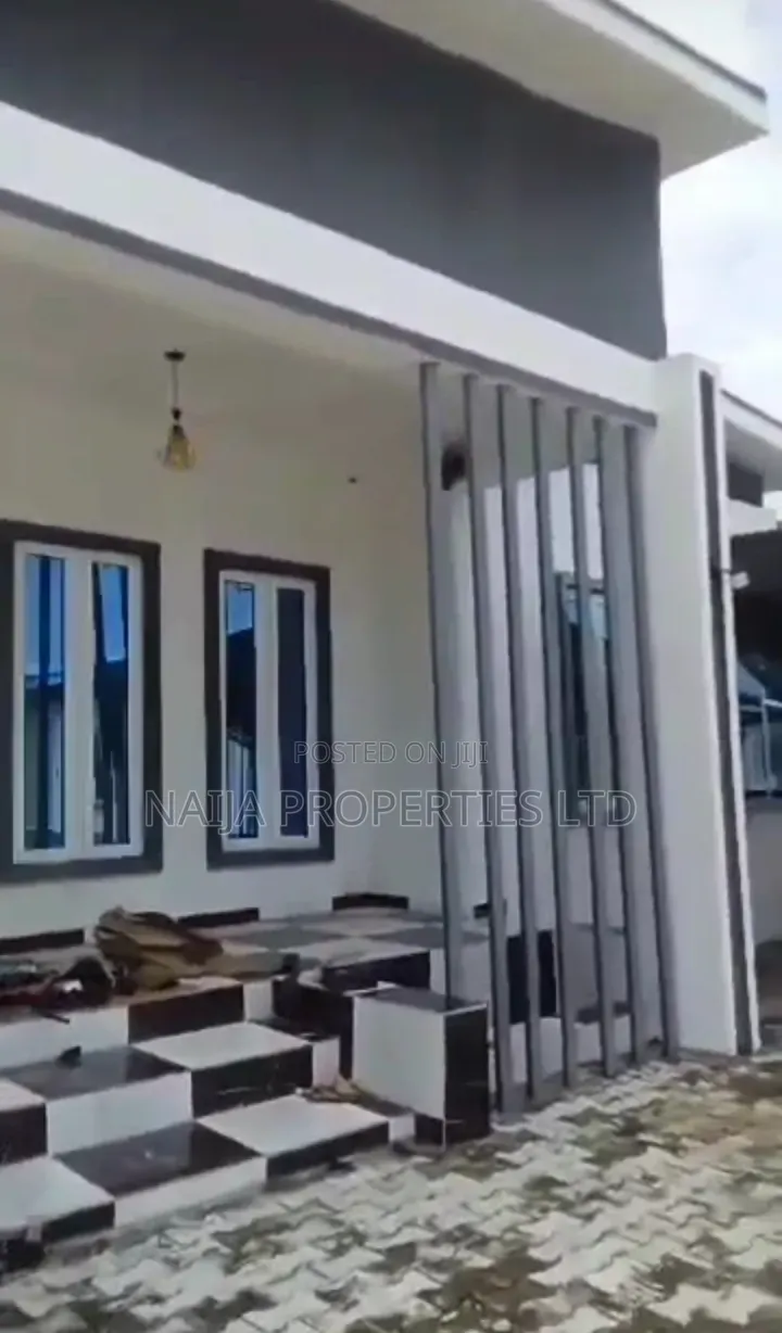 3bdrm Bungalow in Oribanwa, Awoyaya for rent