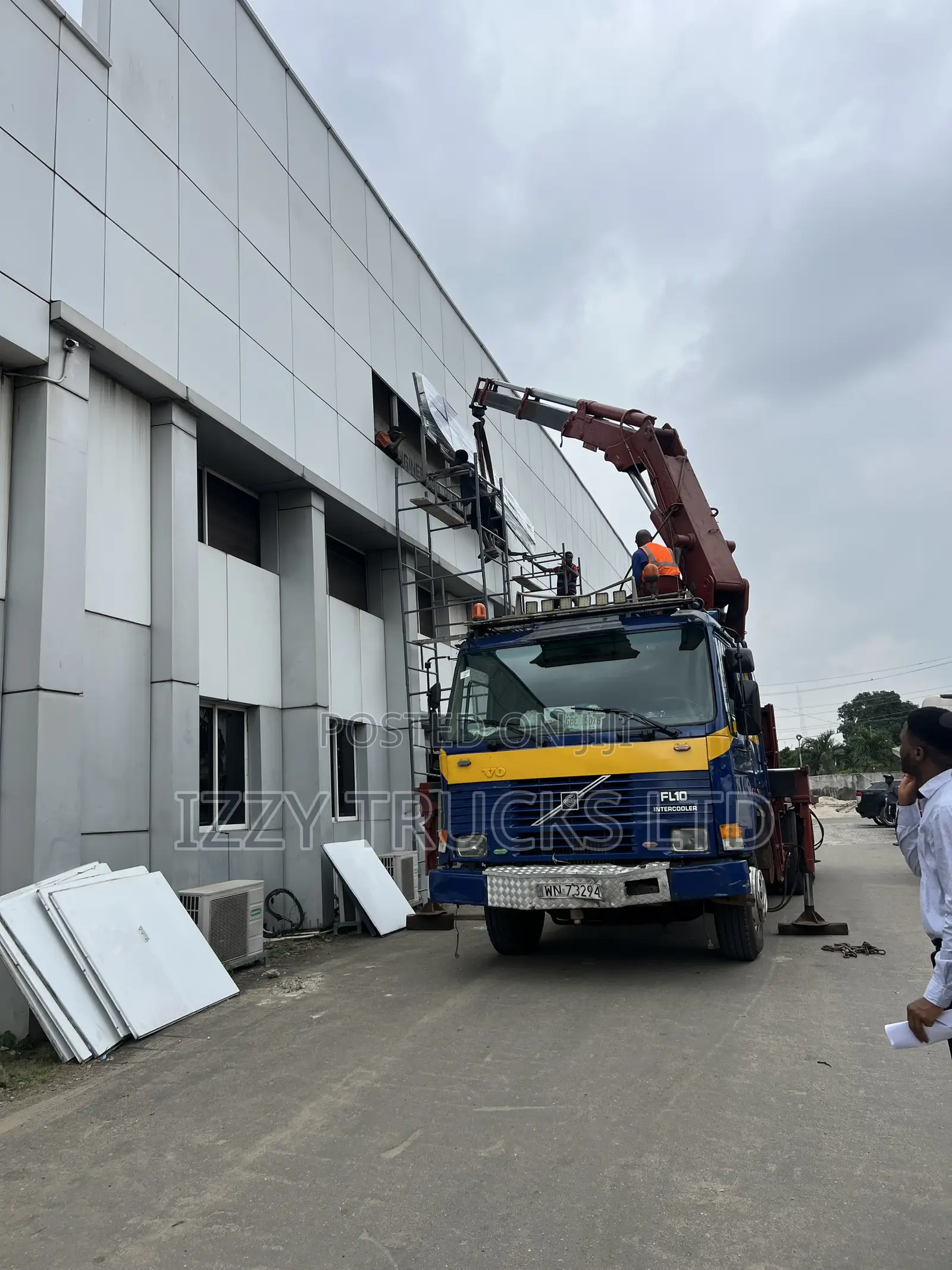 Hiab Truck Rental – 8, 12, 15 & 17 Ton Available