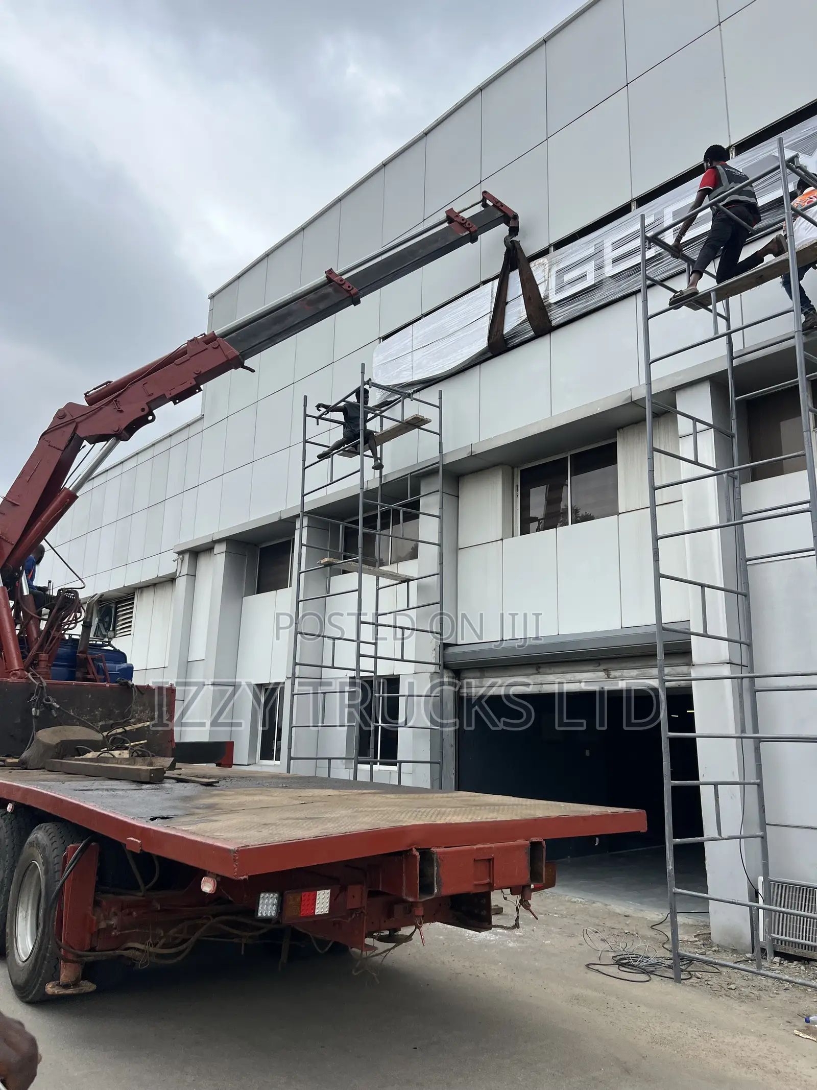Hiab Truck Rental – 8, 12, 15 & 17 Ton Available