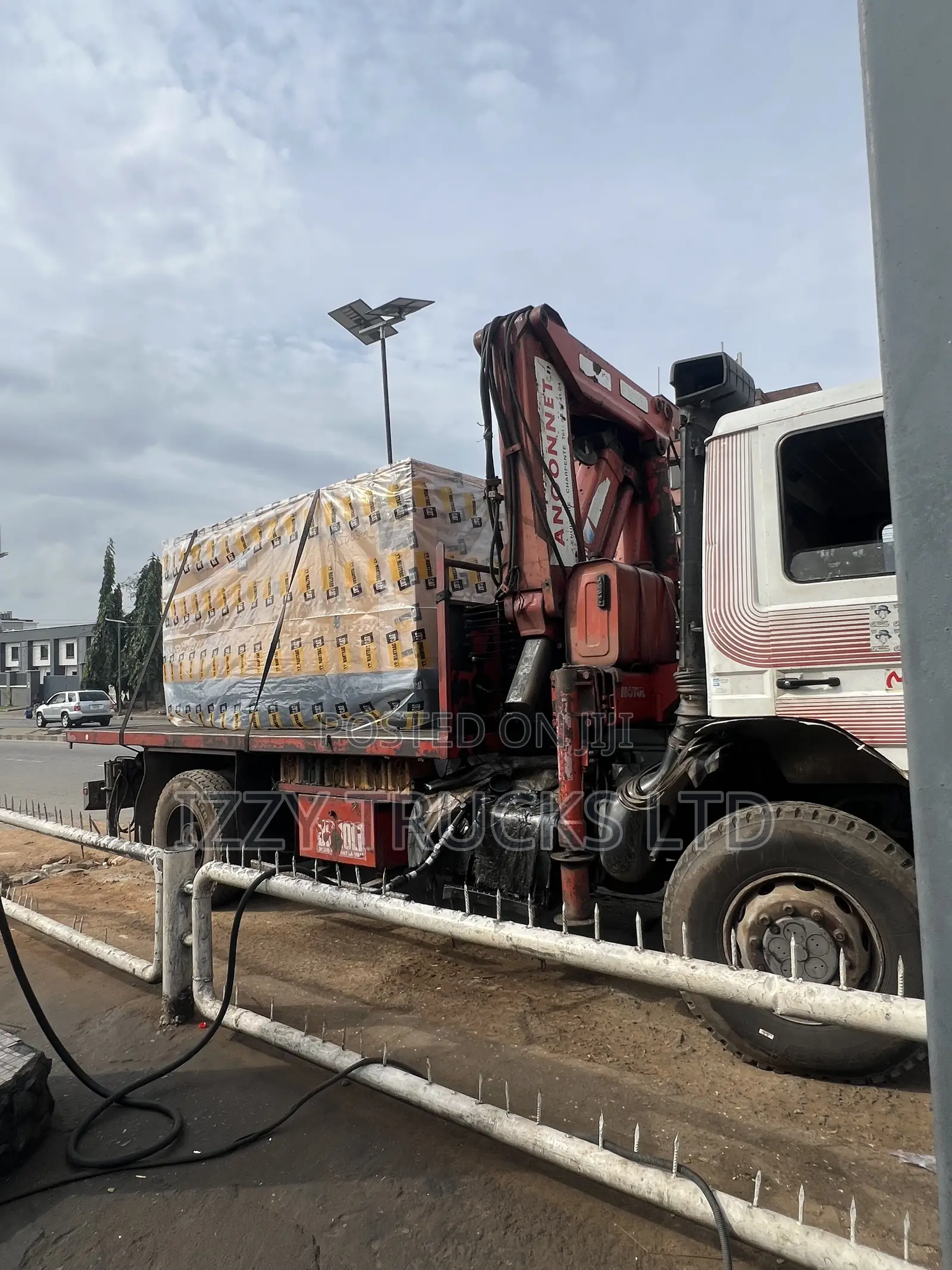 Hiab Truck Rental – 8, 12, 15 & 17 Ton Available
