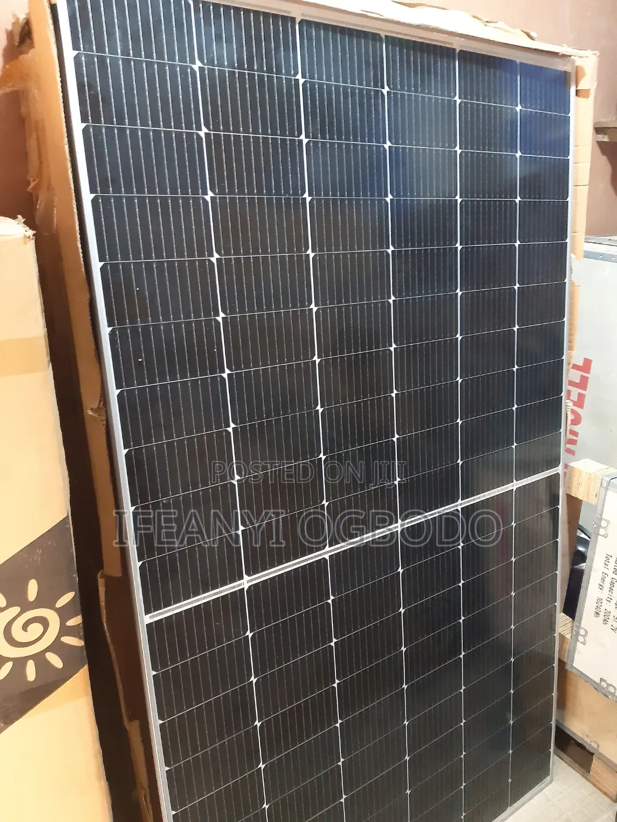 Africell Solar Panel 550w