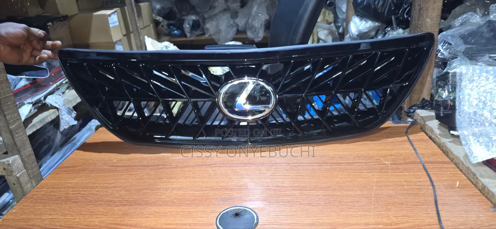 Lexus Rx330 Front Grille With  Logo