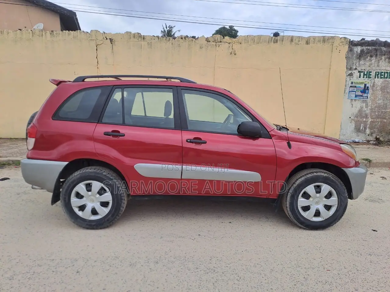 Toyota RAV4 1.8 2005 Red