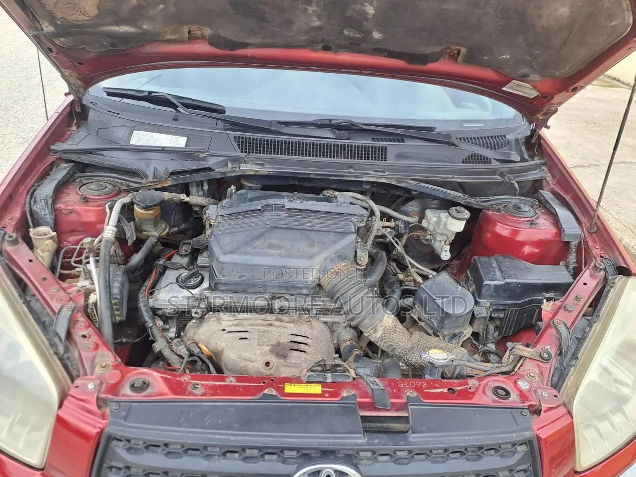 Toyota RAV4 1.8 2005 Red