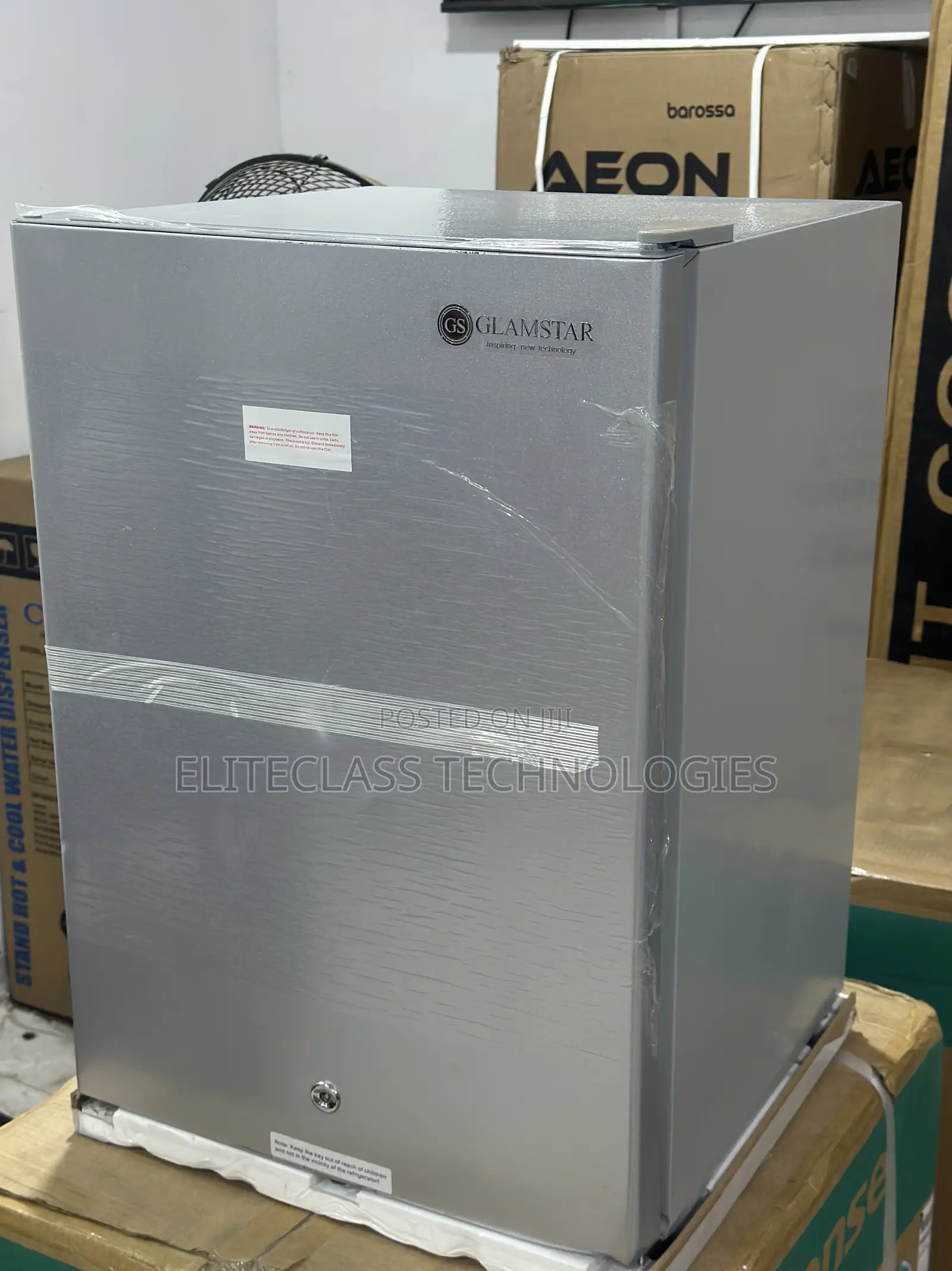 New and Reliable GFR-90S-E Glamstar Kitchen Fridge
