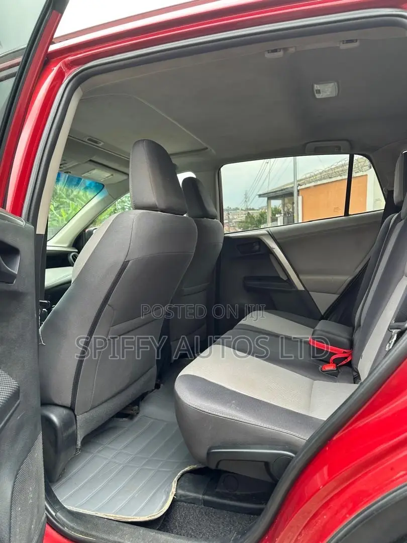 Toyota RAV4 2013 Red