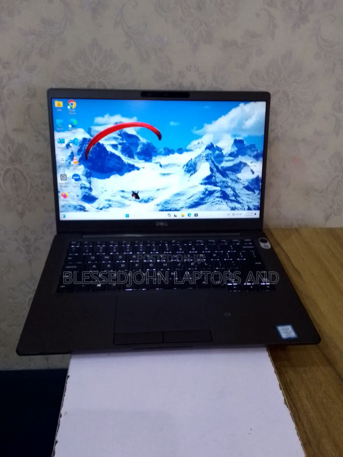 Laptop Dell Latitude 7300 8GB Intel Core i7 SSD 256GB