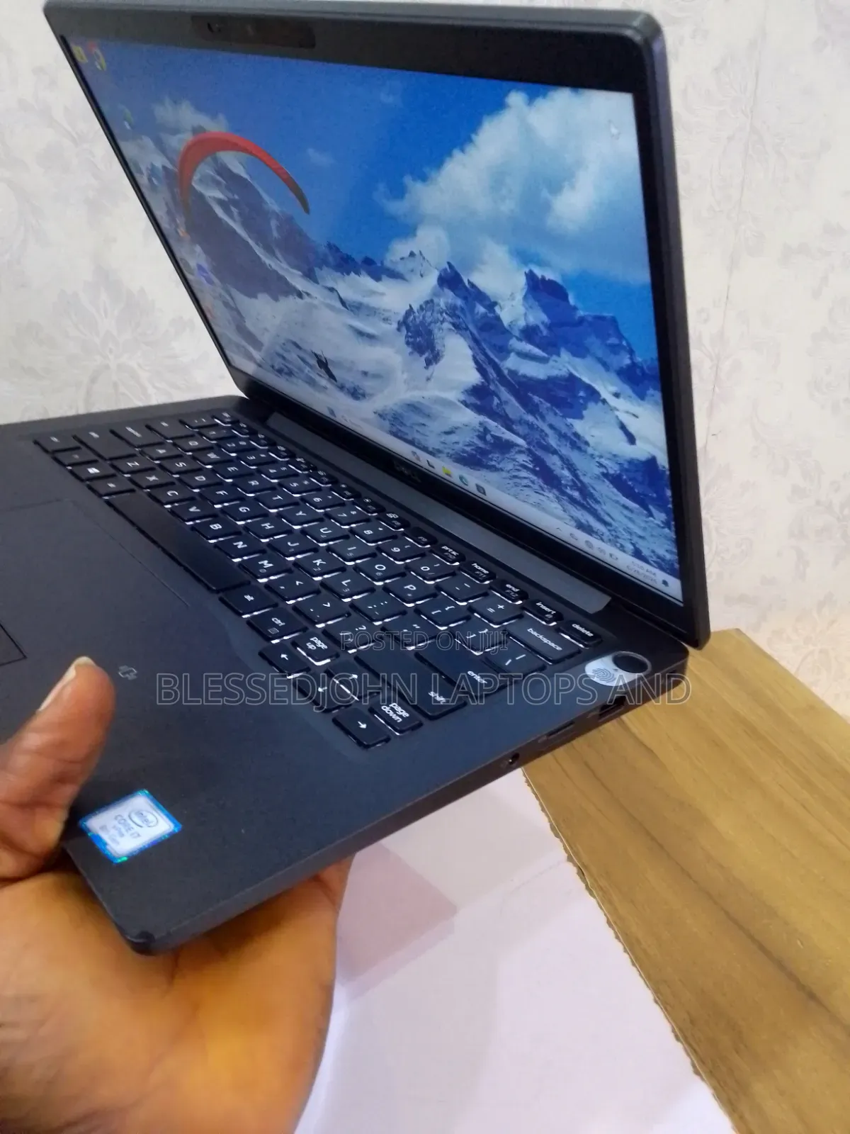 Laptop Dell Latitude 7300 8GB Intel Core i7 SSD 256GB