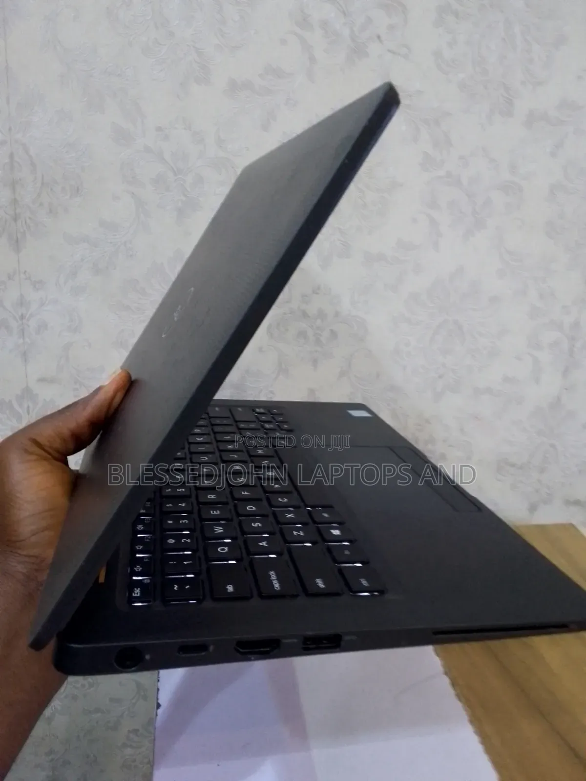 Laptop Dell Latitude 7300 8GB Intel Core i7 SSD 256GB