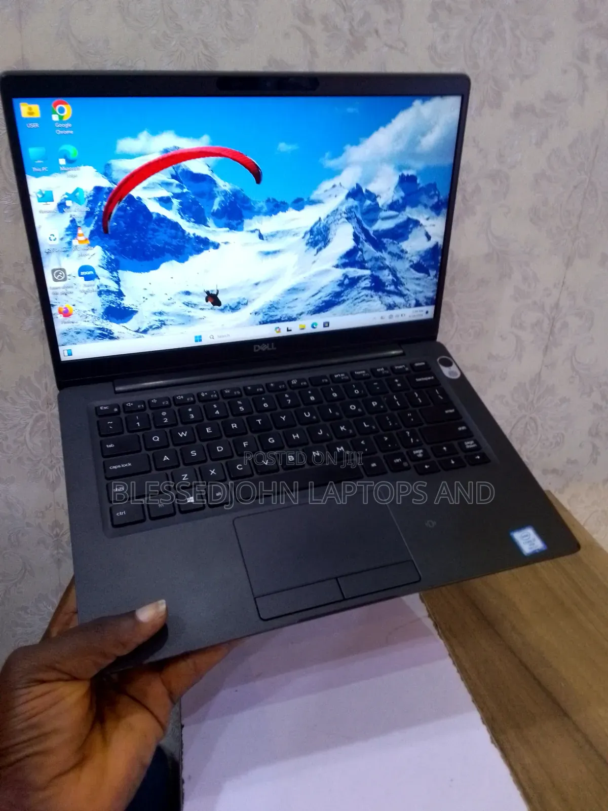 Laptop Dell Latitude 7300 8GB Intel Core i7 SSD 256GB
