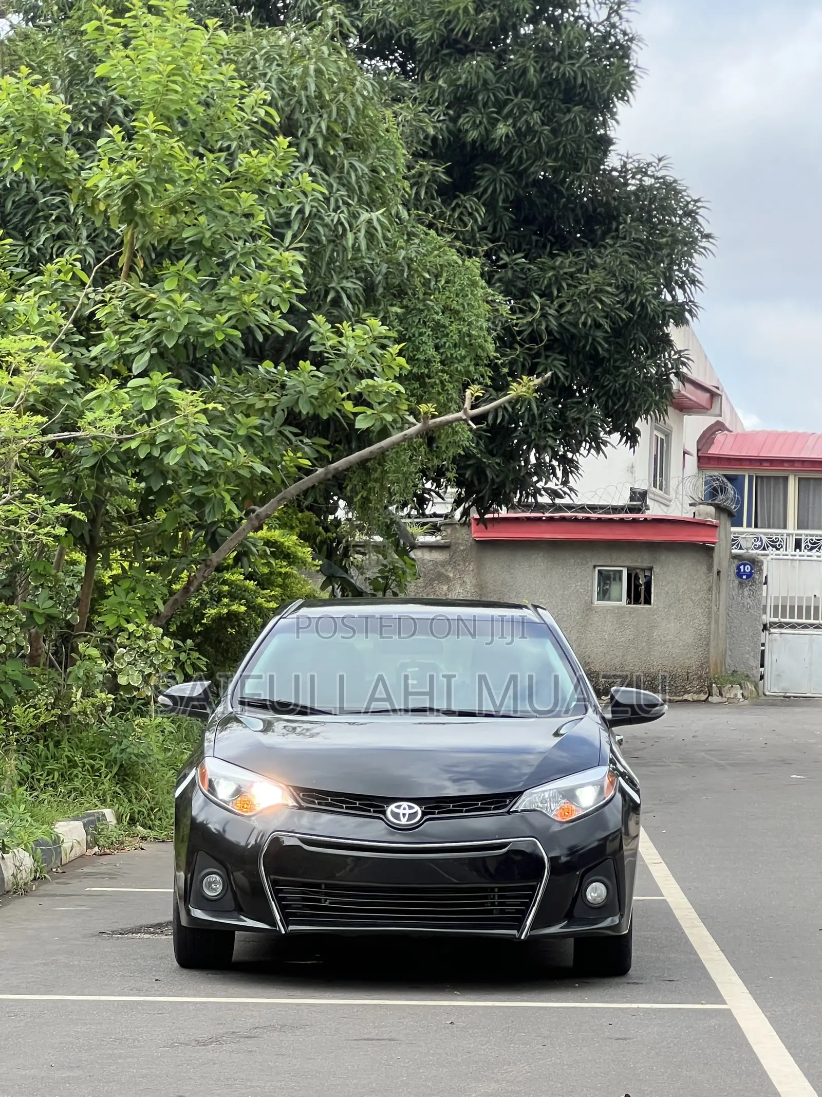 Toyota Corolla S 4dr Sedan (1.8L 4cyl CVT) 2015 Black