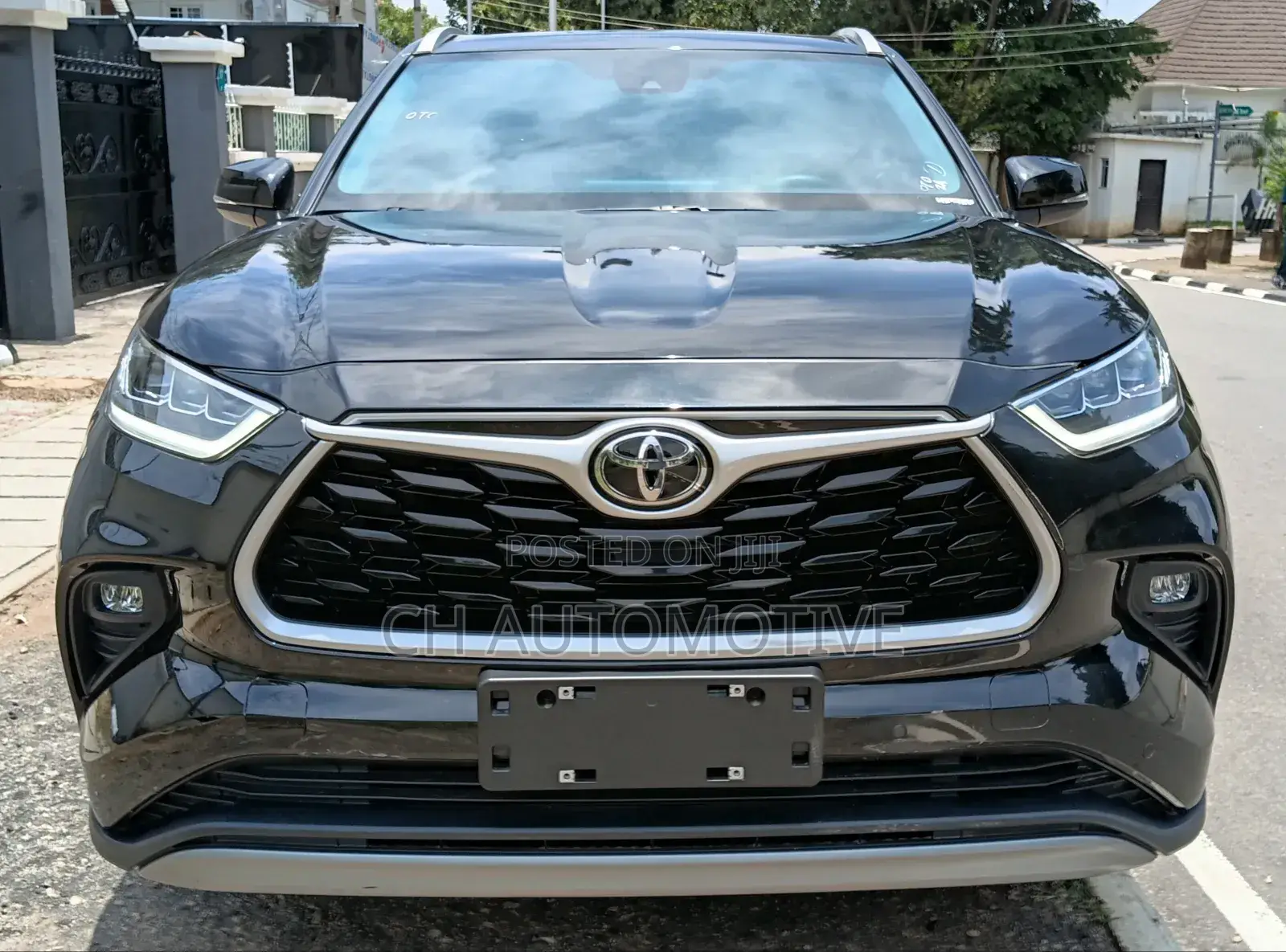 Toyota Highlander Platinum AWD 2024 Black