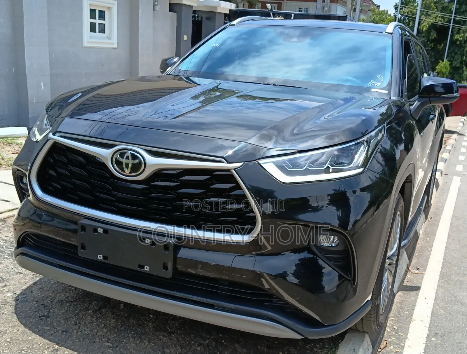 Toyota Highlander 2024 Black