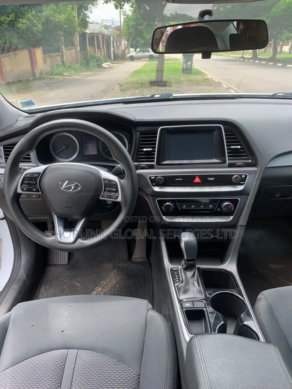 Hyundai Sonata SE 2019 White