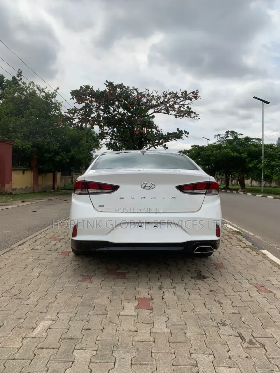 Hyundai Sonata SE 2019 White