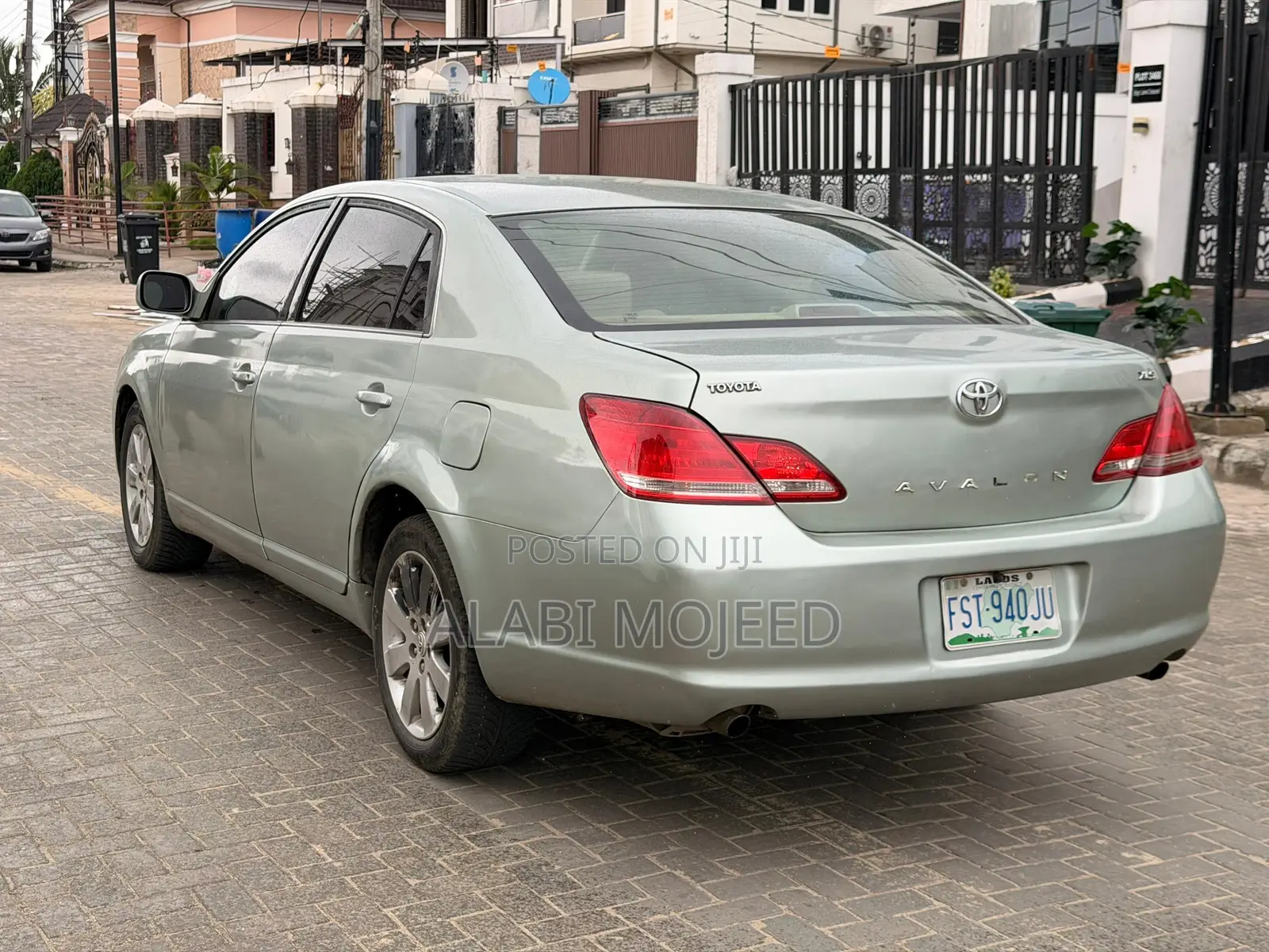 Toyota Avalon Limited 2005 Green