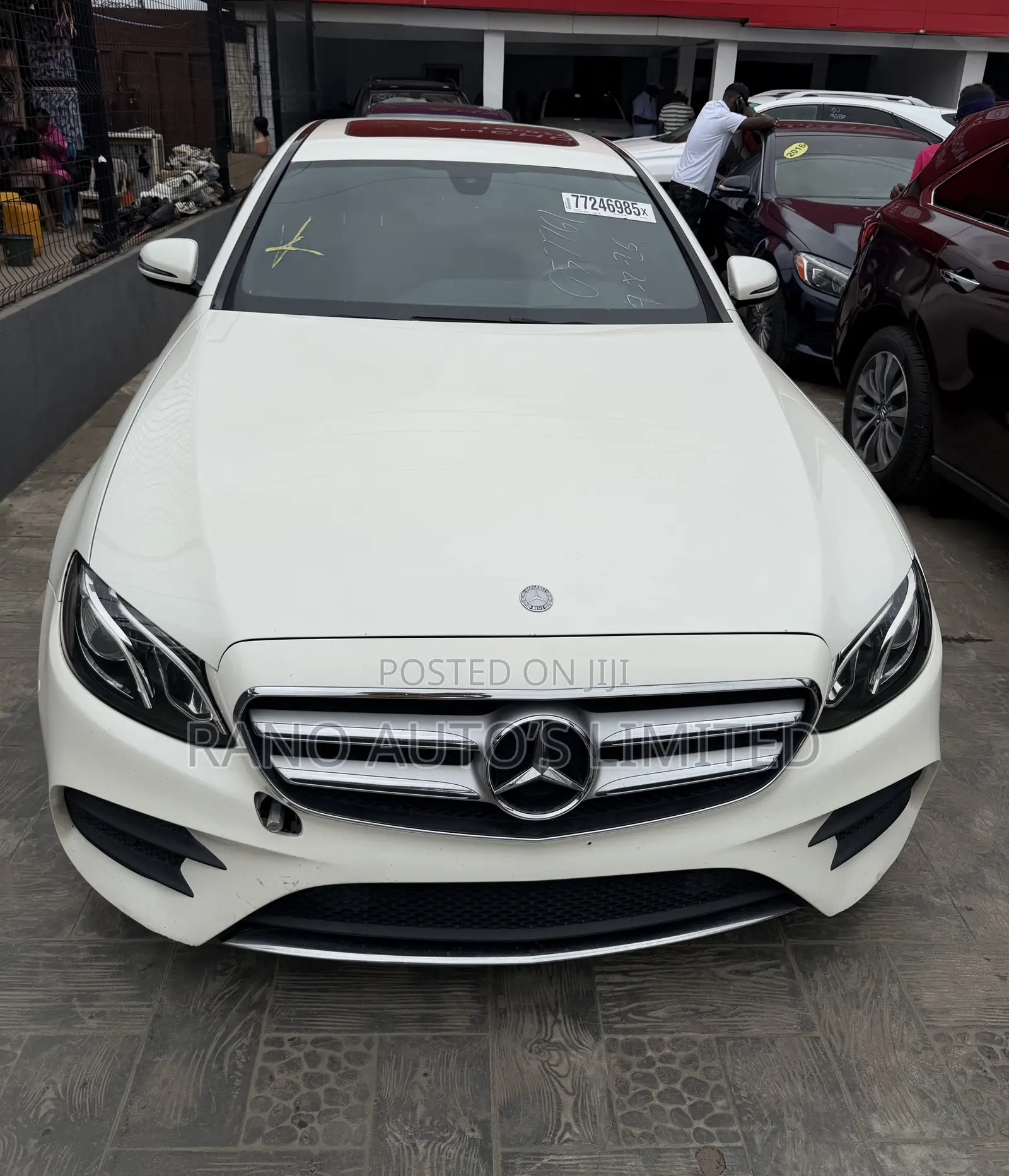 Mercedes-Benz E300 4Matic AWD Sedan (2.0L 4cyl 9A) 2017 White