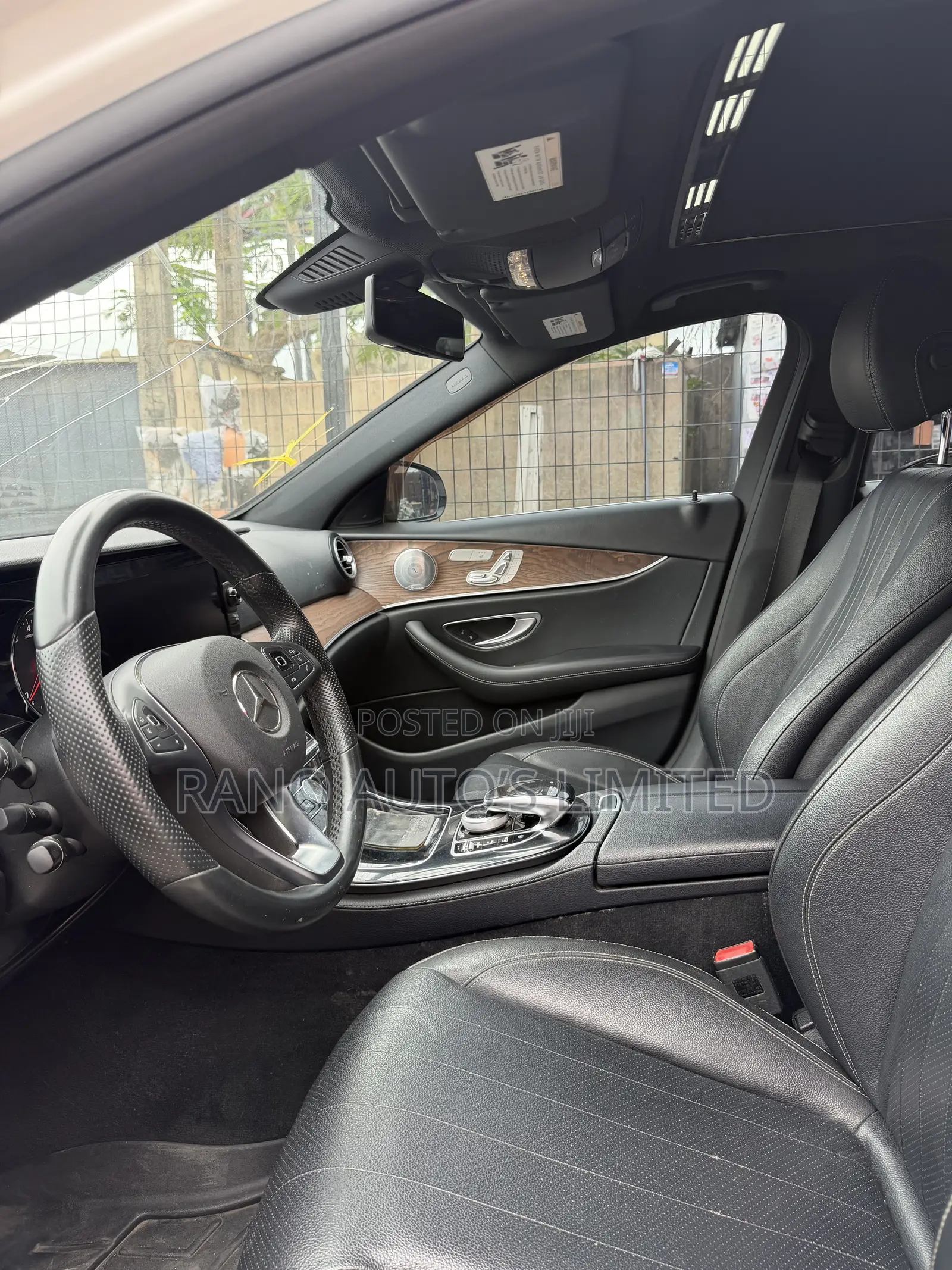 Mercedes-Benz E300 4Matic AWD Sedan (2.0L 4cyl 9A) 2017 White