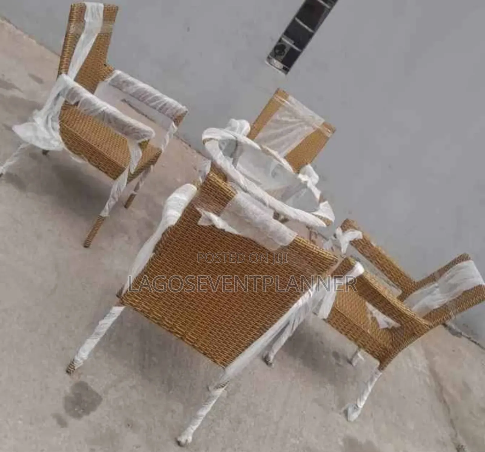 Indoor and Outdoor Quality 4 Seater Chairs With Glass Top