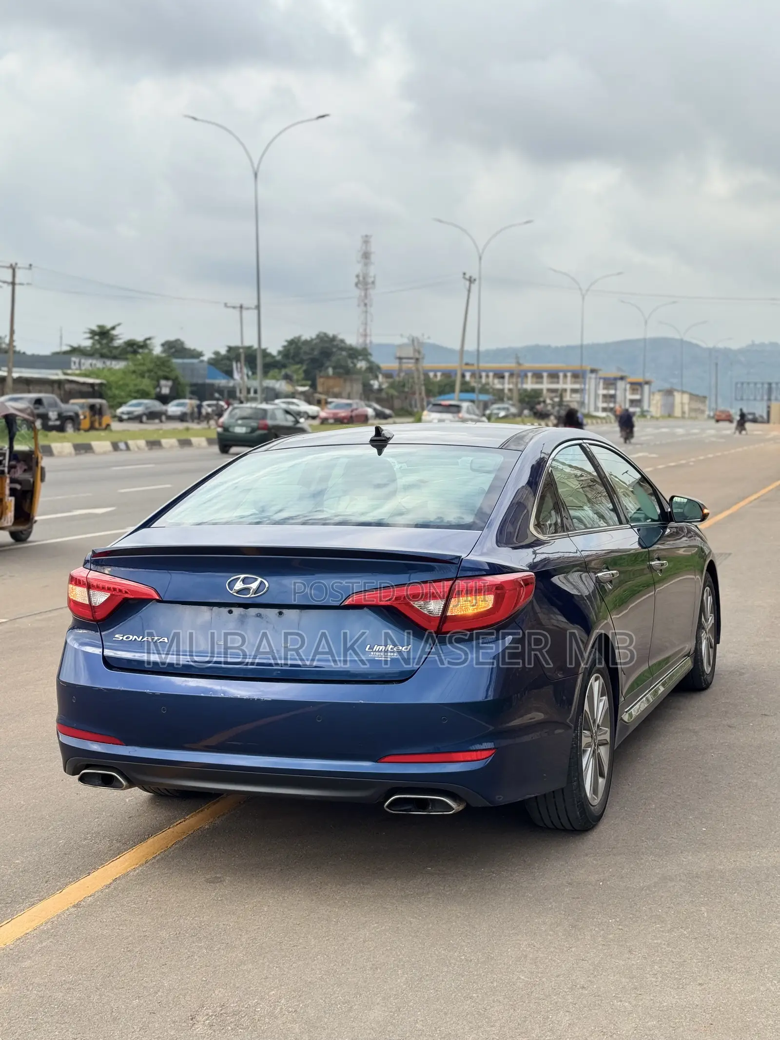 Hyundai Sonata Limited Sedan FWD (2.4L 4cyl 6A) 2016 Blue