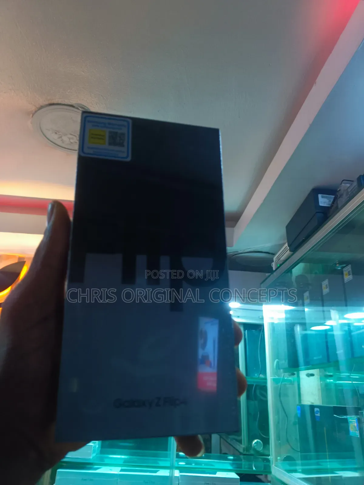 New Samsung Galaxy Z Flip4 128 GB Black