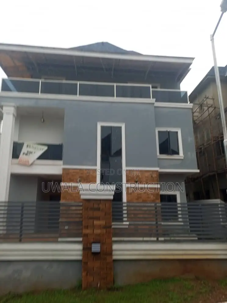 4bdrm Duplex in FHA for rent