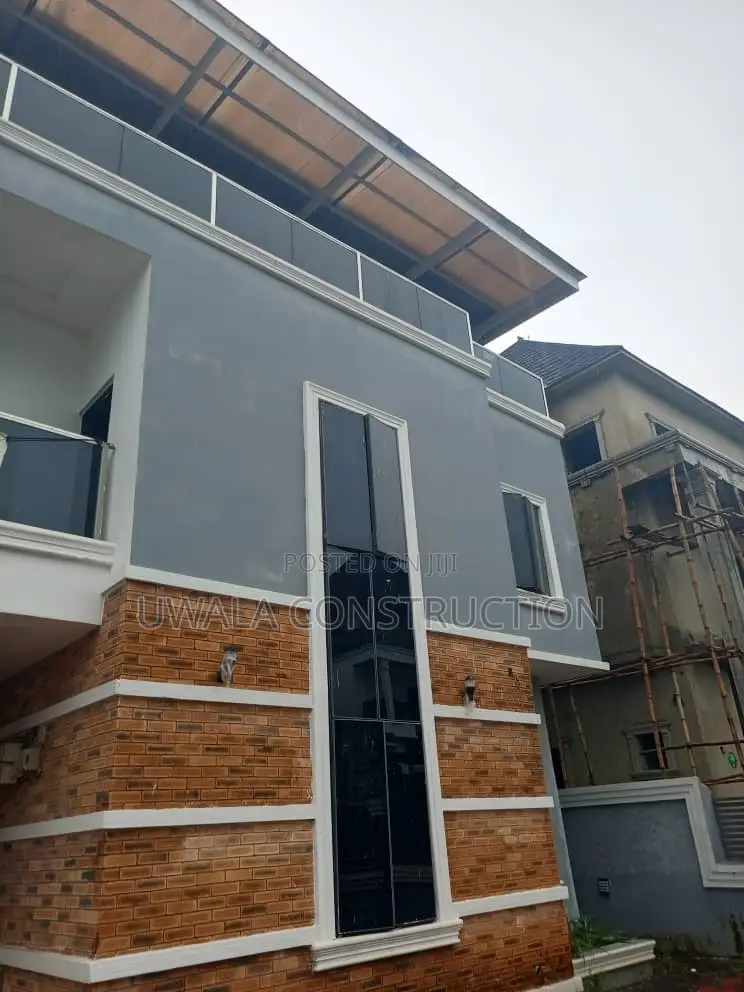 4bdrm Duplex in FHA for rent