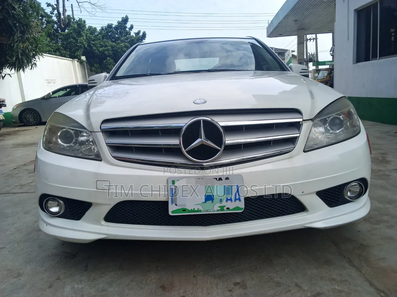 Mercedes-Benz C300 2010 White