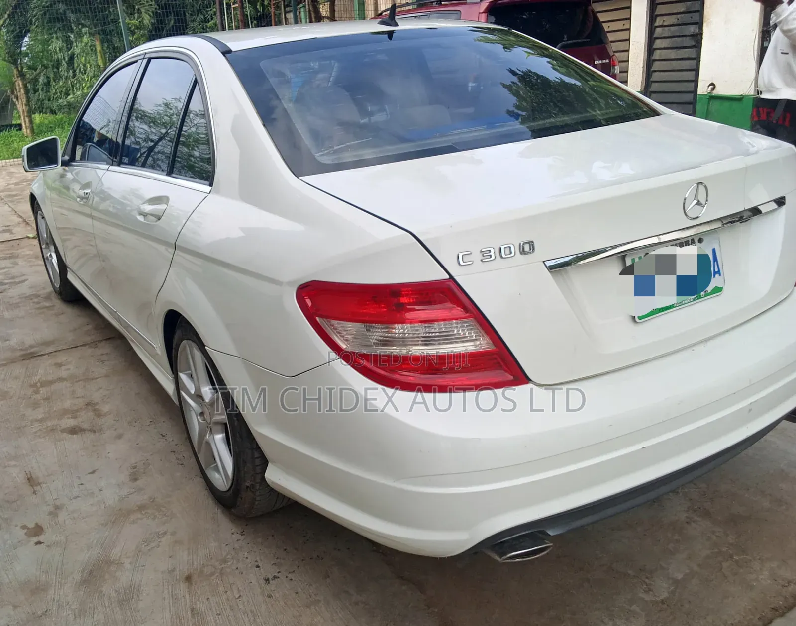 Mercedes-Benz C300 2010 White