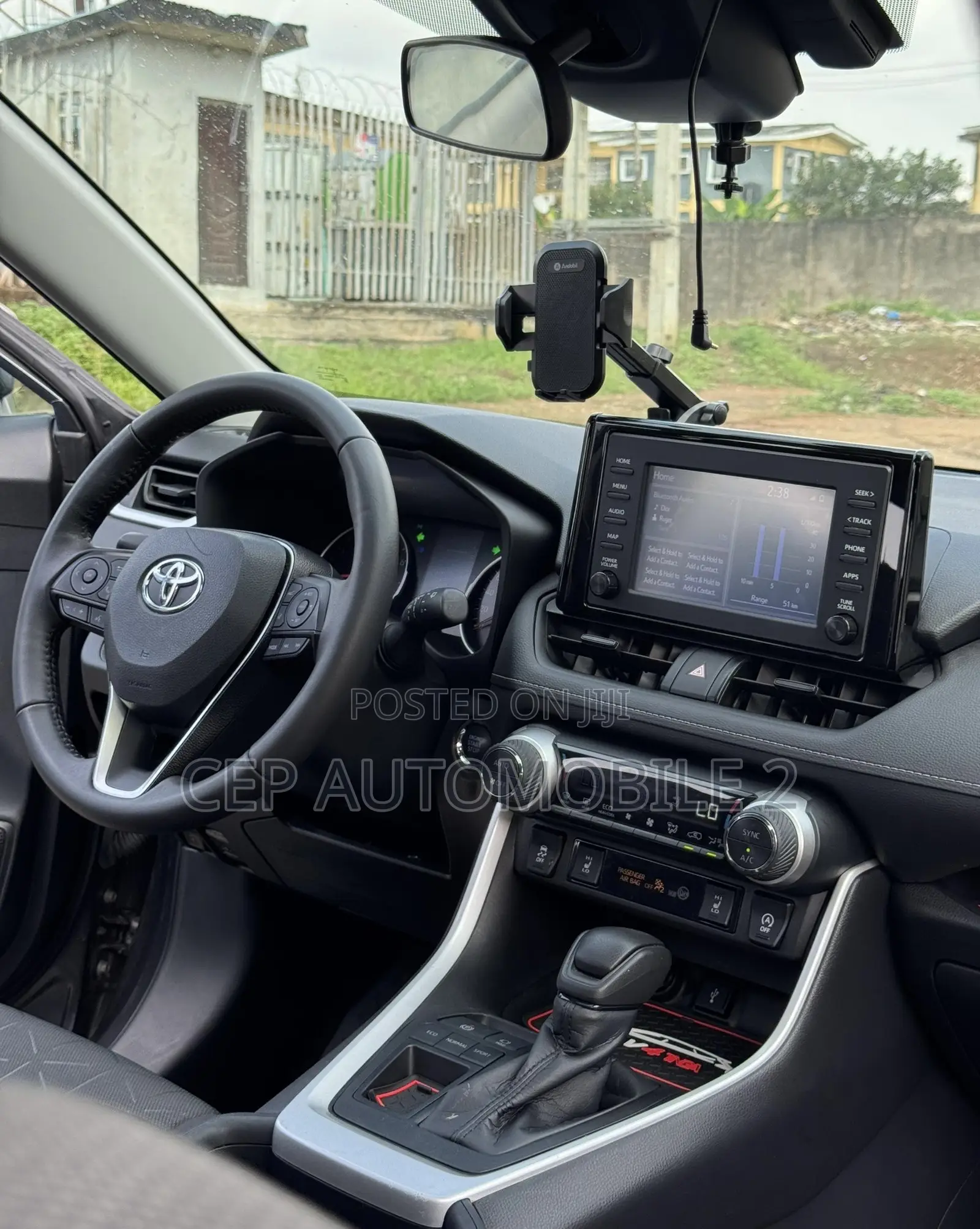 Toyota RAV4 2021 Gray