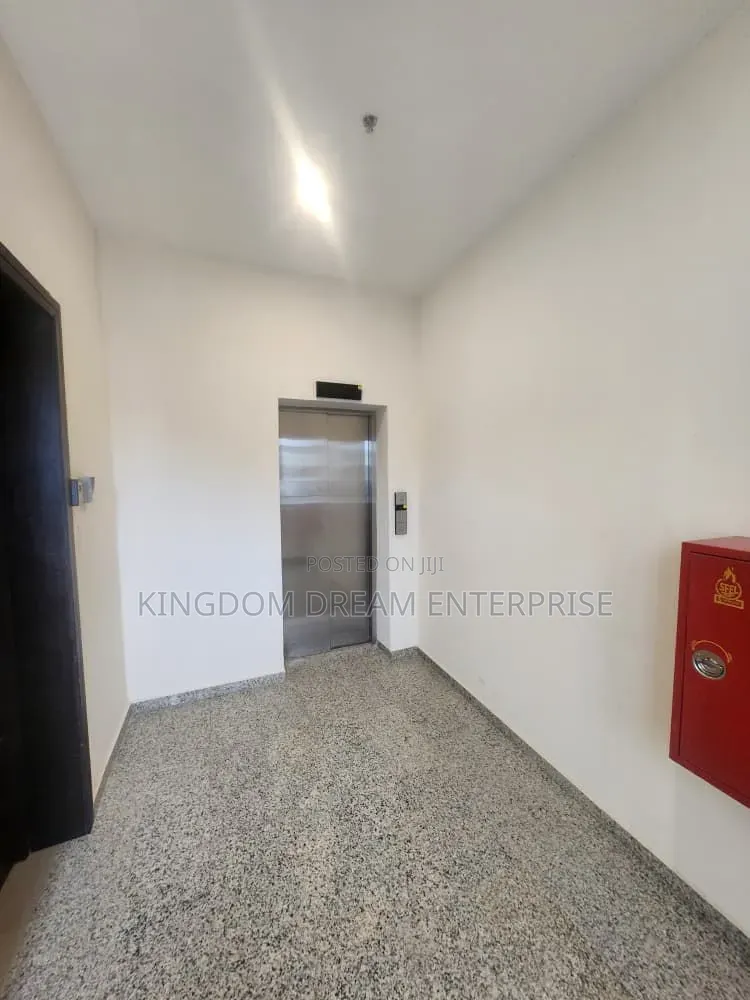 3bdrm Apartment in Off Bourdilon Ikoyi, Bourdillon for rent