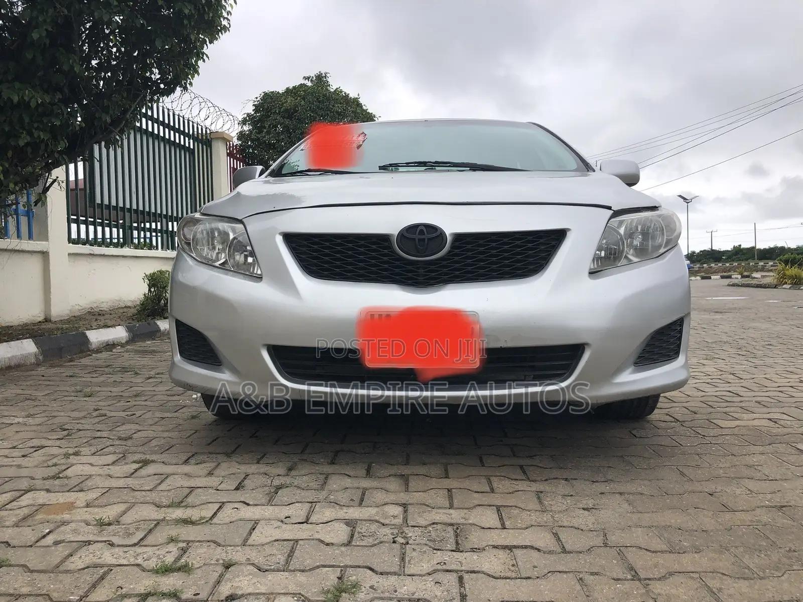 Toyota Corolla 2010 Silver