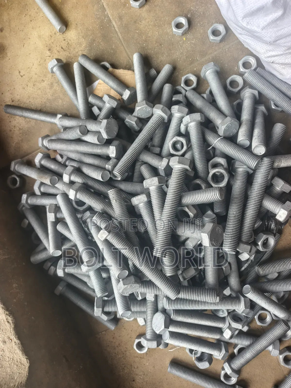 M20x 120 Hotdip Galvanized Bolt and Nuts