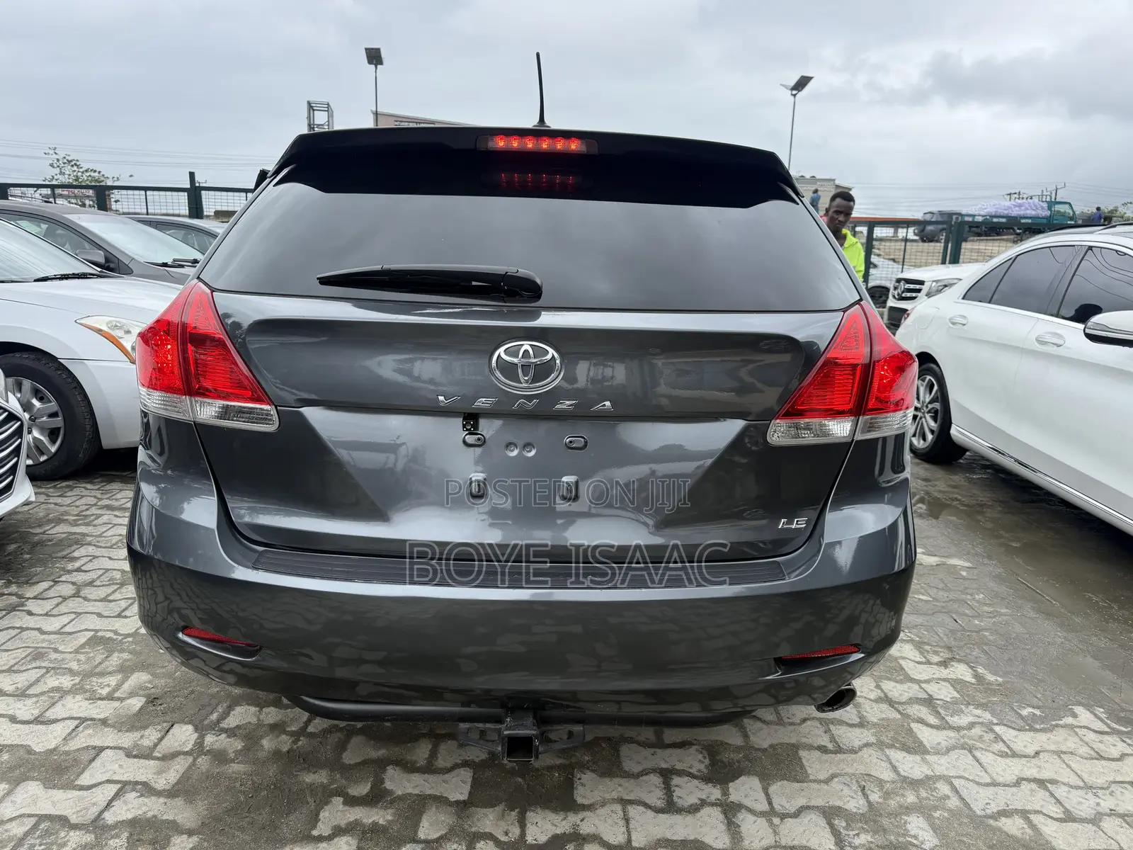 Toyota Venza LE 2012 Gray