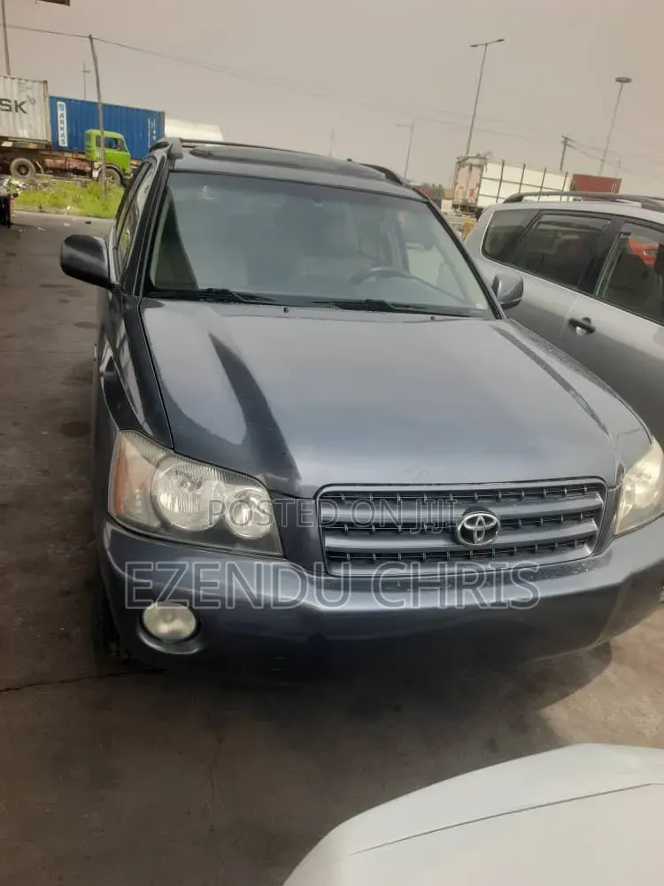 Toyota Highlander 2003 Gray