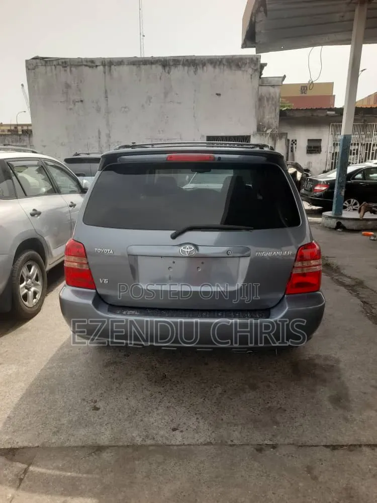 Toyota Highlander 2003 Gray