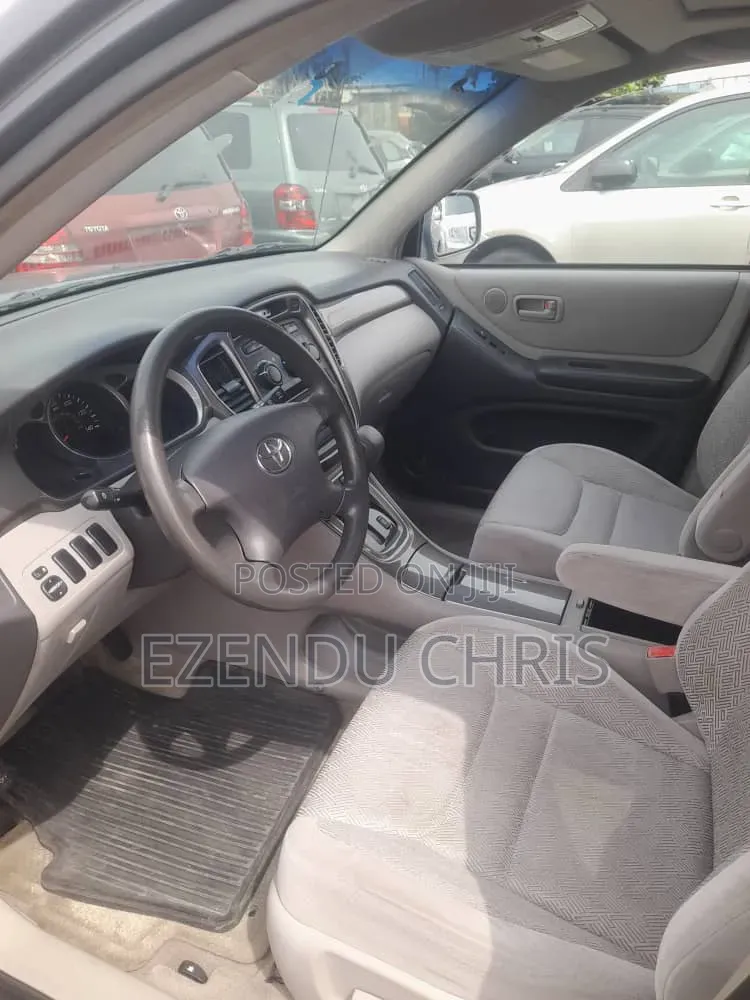 Toyota Highlander 2003 Gray