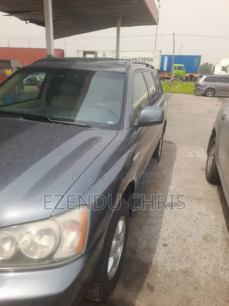 Toyota Highlander 2003 Gray