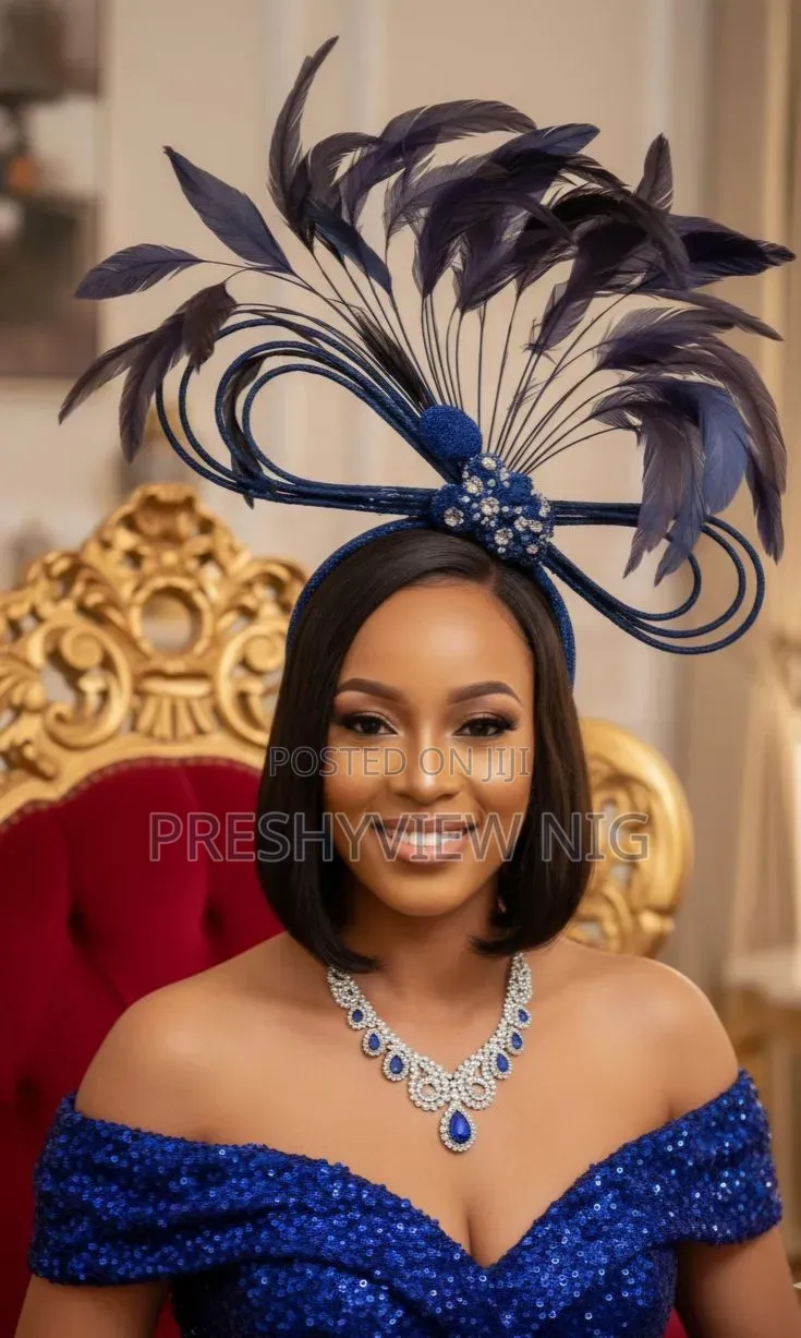 Ring Fascinator With Feathers